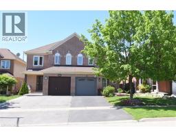 27 HARNESWORTH Crescent, waterdown, Ontario