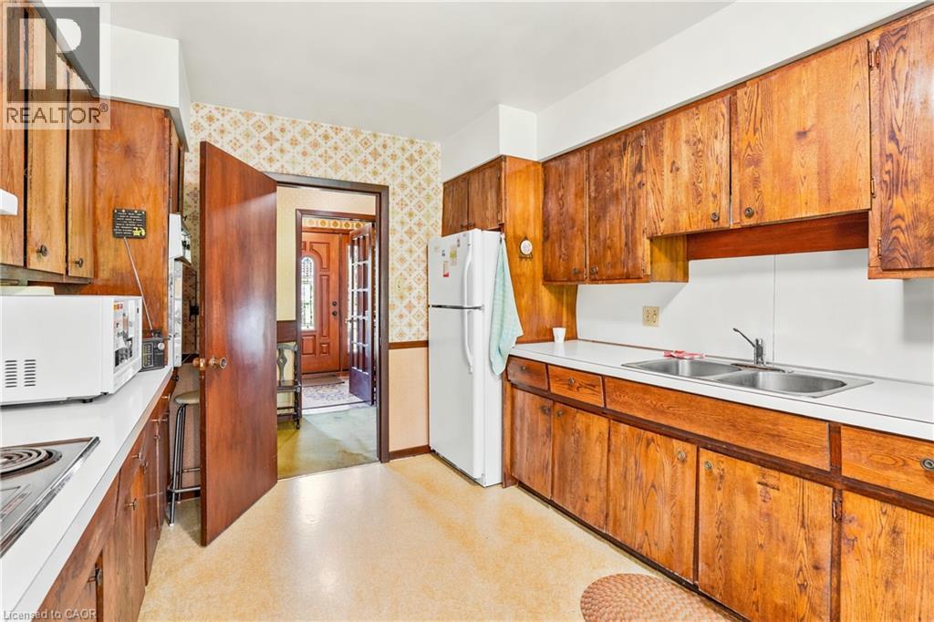 7696 Old Tremaine Road, Milton, Ontario  L9E 1B6 - Photo 12 - 40832654