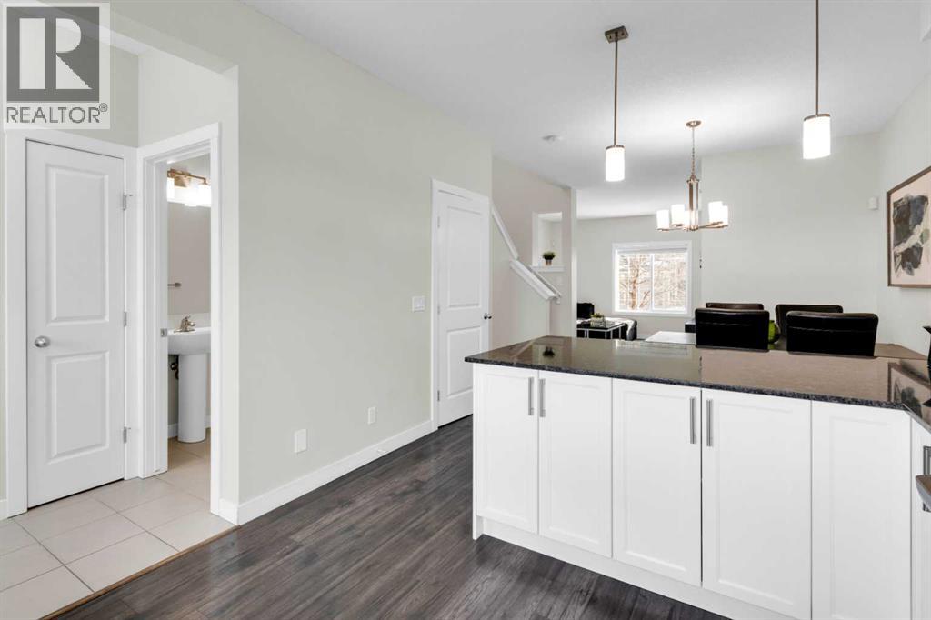 610 Hillcrest Road SW, Airdrie, Alberta  T4B 4C8 - Photo 15 - A2292080