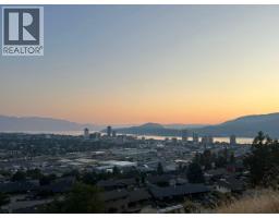 837 Mount Royal Drive, Kelowna, British Columbia  V1Y 3M3 - Photo 37 - 10381473