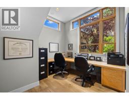 837 Mount Royal Drive, Kelowna, British Columbia  V1Y 3M3 - Photo 41 - 10381473