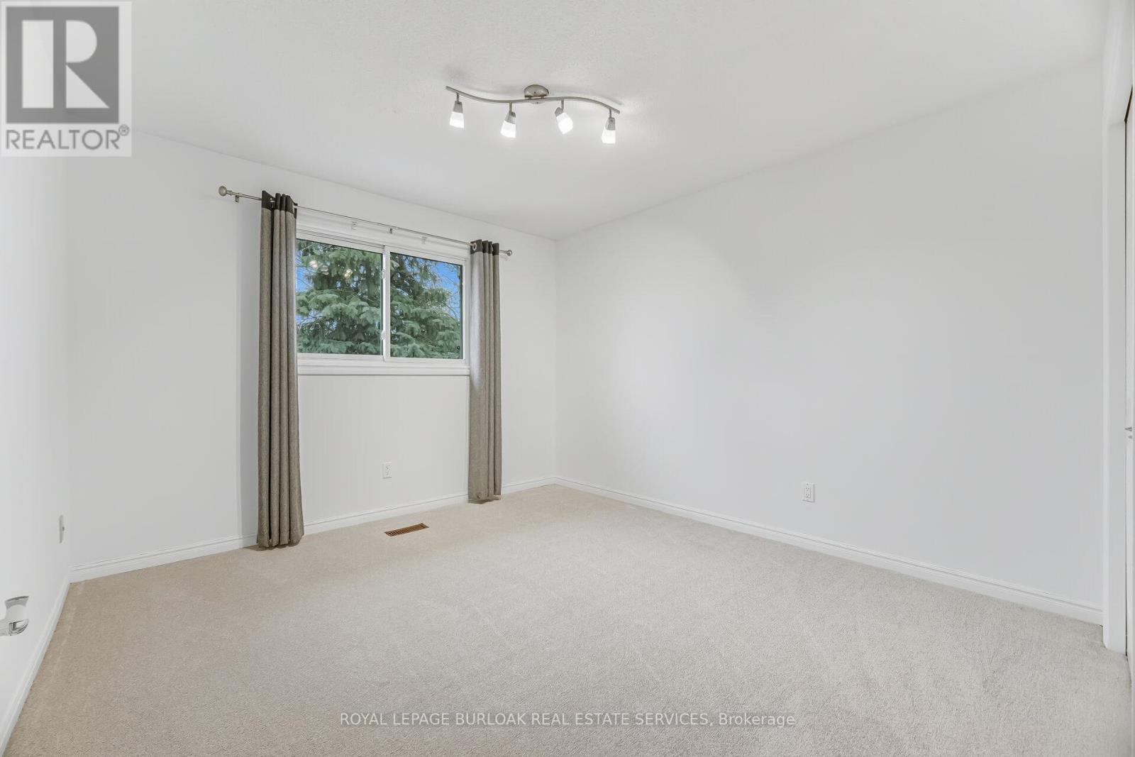 1004 Roxborough Drive, Oakville, Ontario  L6M 1E3 - Photo 31 - W13213866