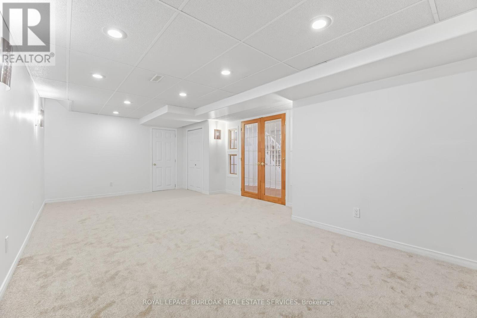1004 Roxborough Drive, Oakville, Ontario  L6M 1E3 - Photo 38 - W13213866