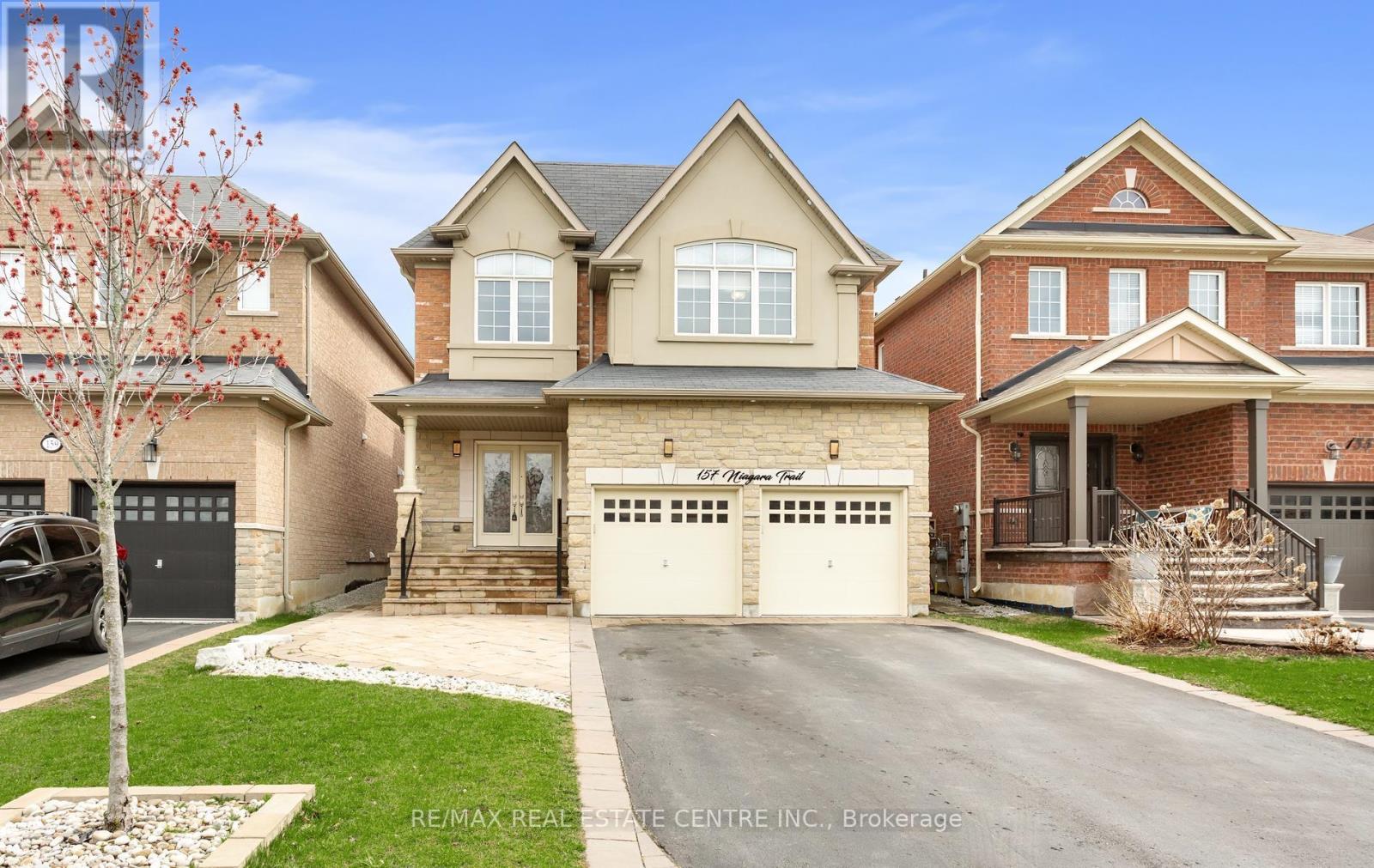 157 NIAGARA TRAIL, Halton Hills, Ontario