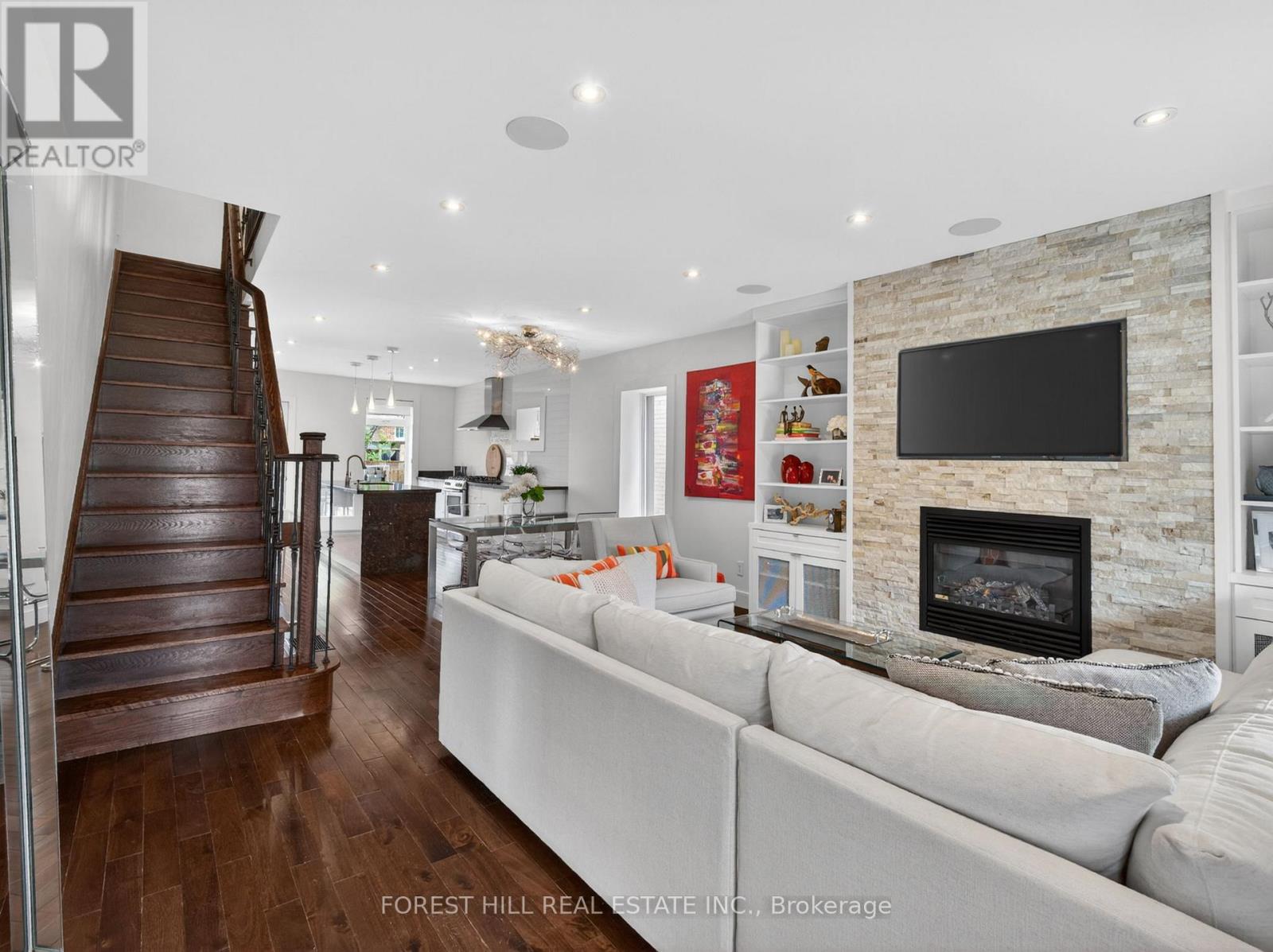 1045 Dovercourt Road, Toronto, Ontario  M6H 2X7 - Photo 4 - W13213876
