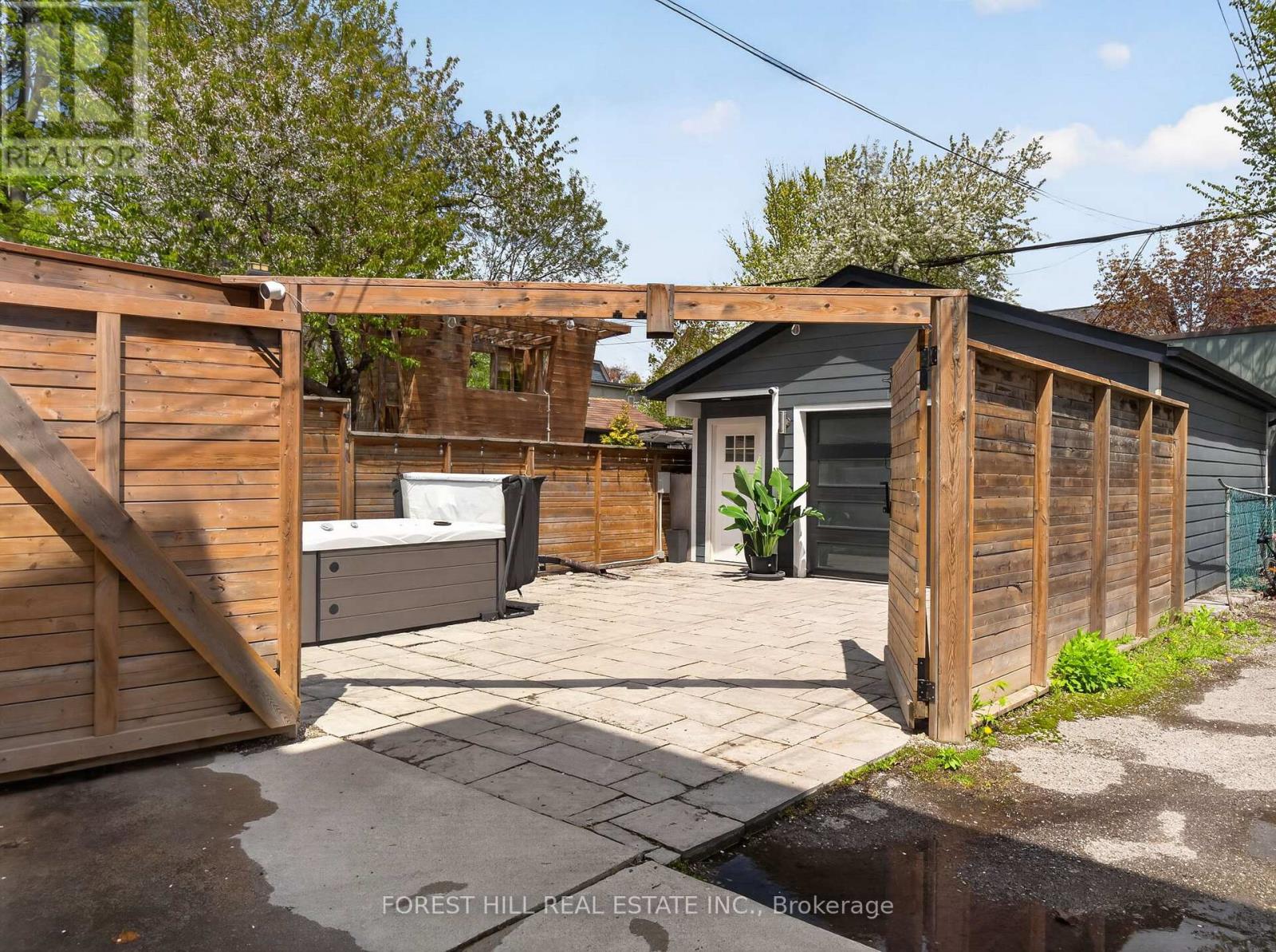 1045 Dovercourt Road, Toronto, Ontario  M6H 2X7 - Photo 41 - W13213876