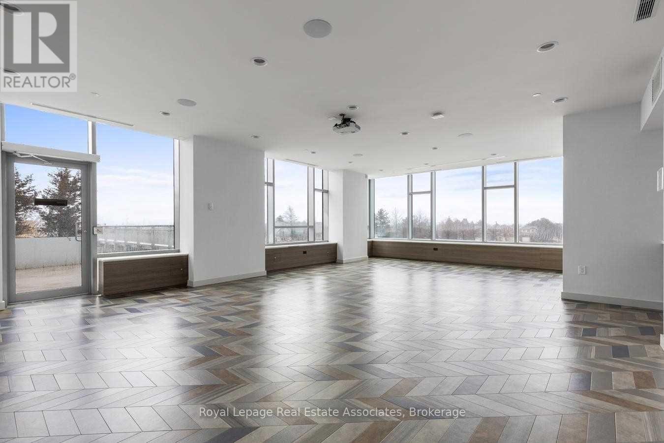 315 - 2560 Eglinton Avenue W, Mississauga, Ontario  L5M 0Y3 - Photo 23 - W13213896