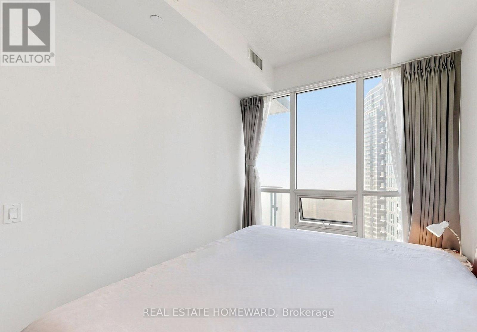 3303 - 2200 Lakeshore Boulevard W, Toronto, Ontario  M8V 1A4 - Photo 3 - W13213994