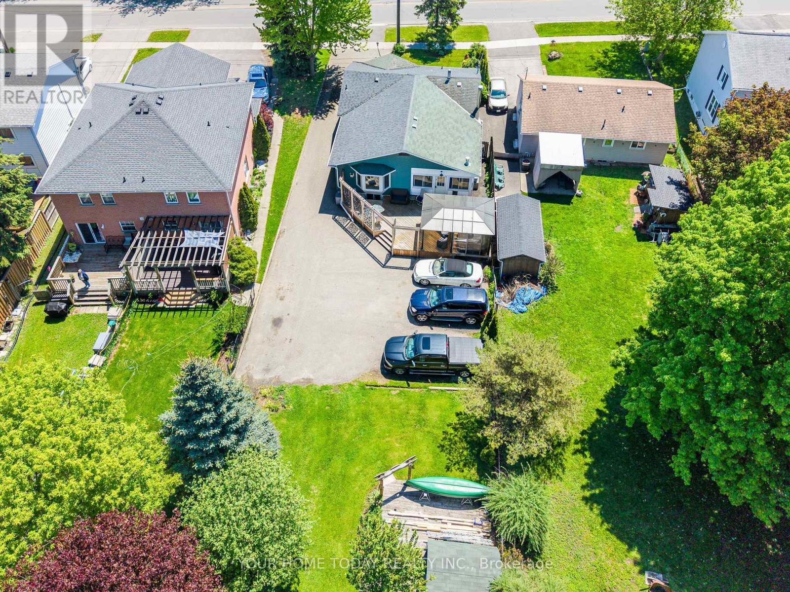 70 Maple Avenue, Halton Hills, Ontario  L7G 1X7 - Photo 33 - W13213998