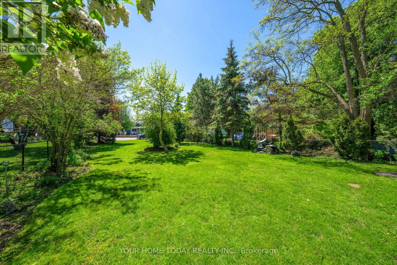 70 Maple Avenue, Halton Hills, Ontario  L7G 1X7 - Photo 45 - W13213998