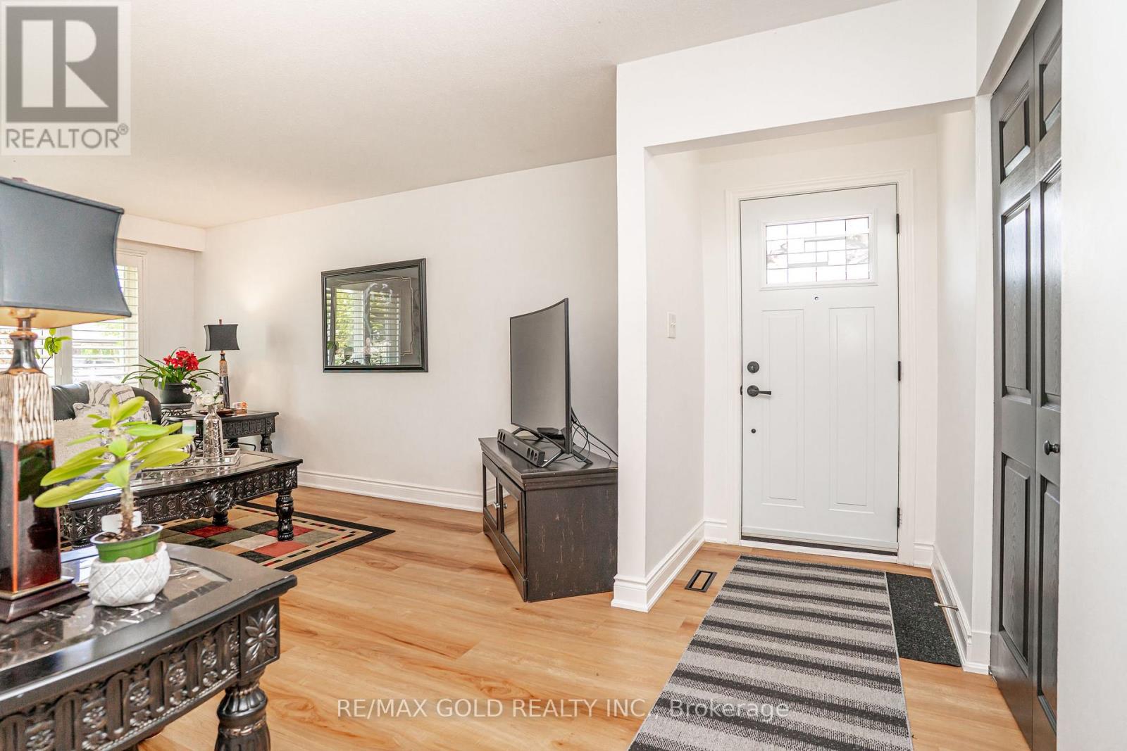29 Duke Road, Brampton, Ontario  L6T 3J9 - Photo 6 - W13214012