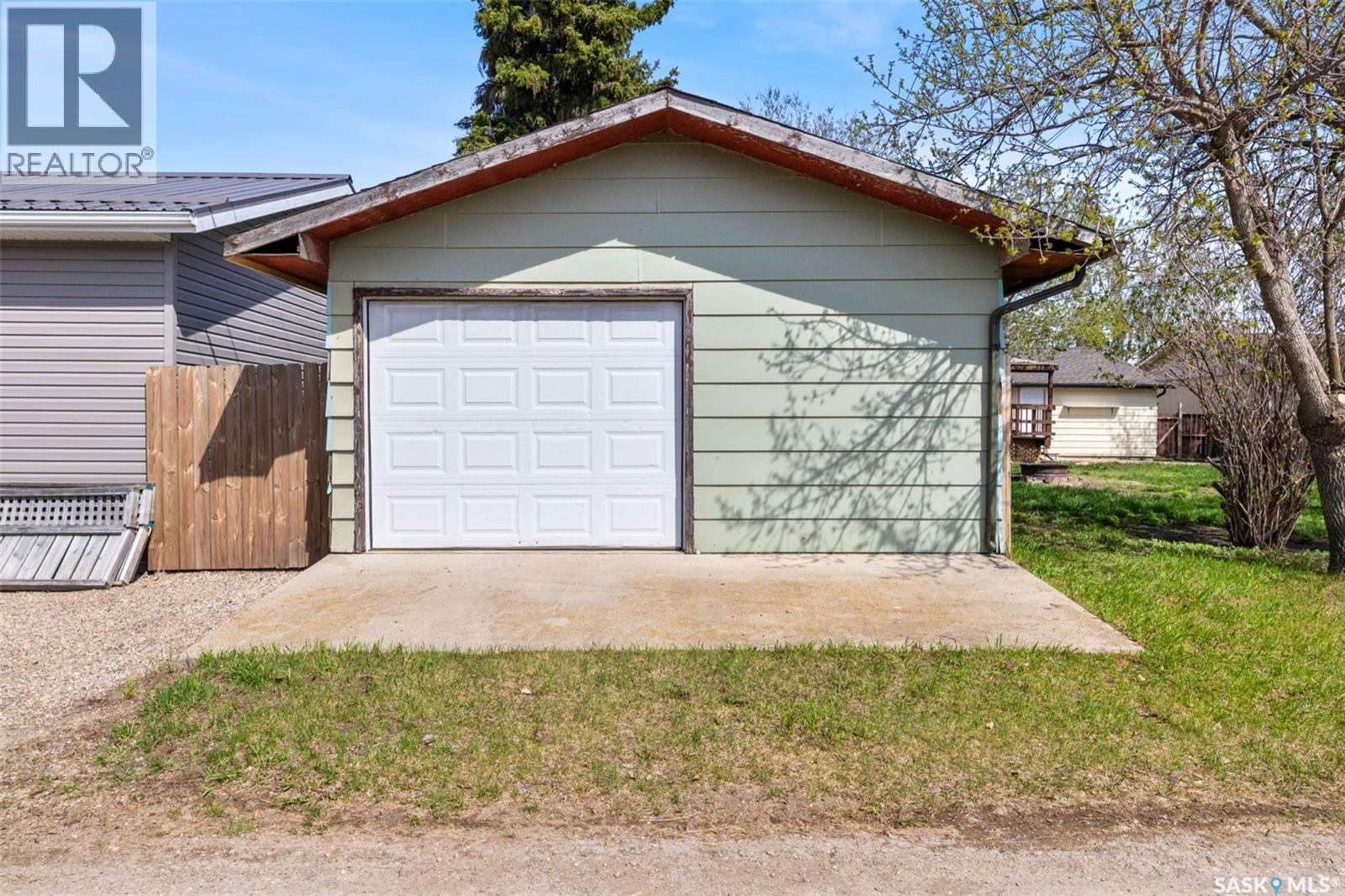 108 1st Avenue W, Montmartre, Saskatchewan  S0G 3M0 - Photo 35 - SK037586