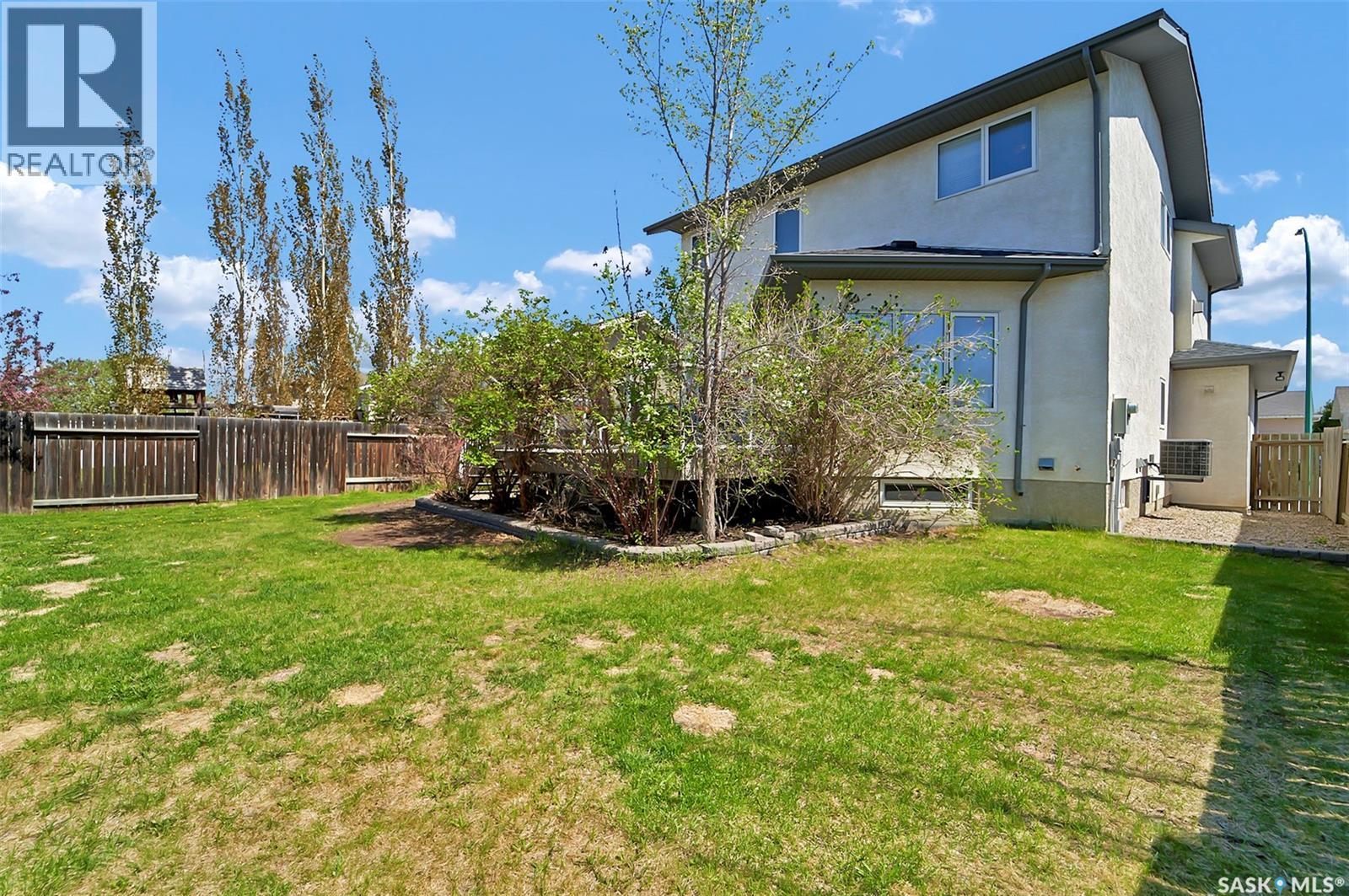 729 Grabowski Crescent, Warman, Saskatchewan  S0K 4S0 - Photo 37 - SK037513