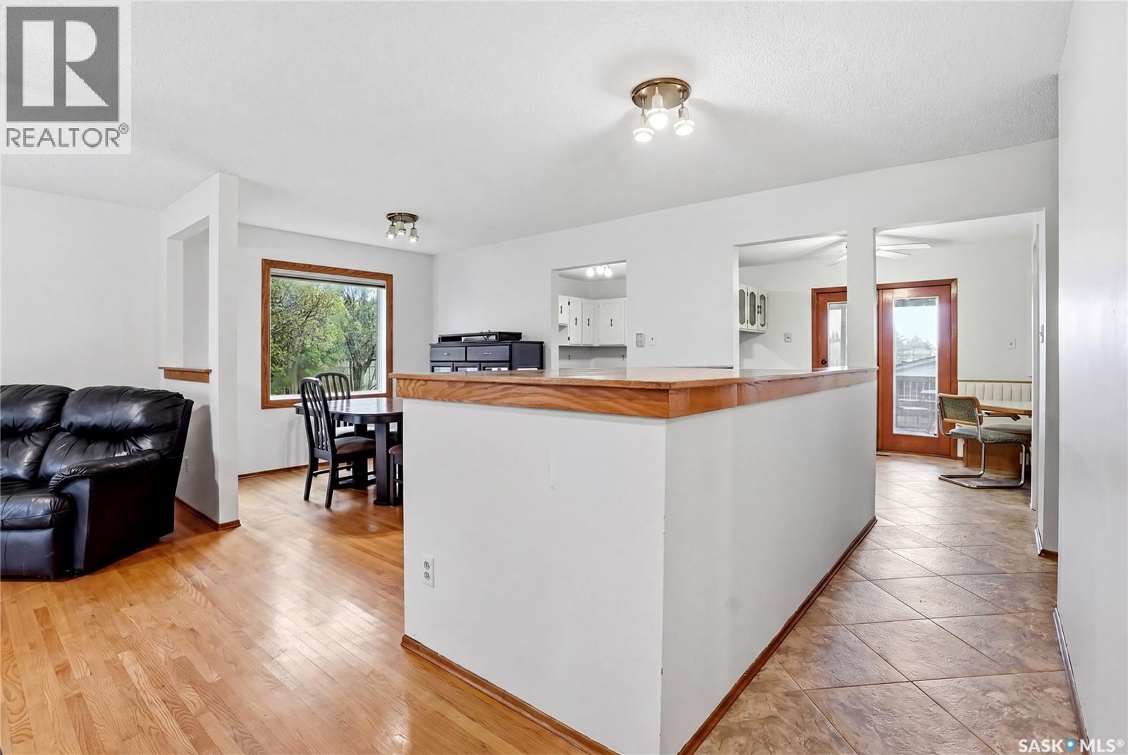 155 J.j. Thiessen Crescent, Saskatoon, Saskatchewan  S7K 5N9 - Photo 13 - SK037467