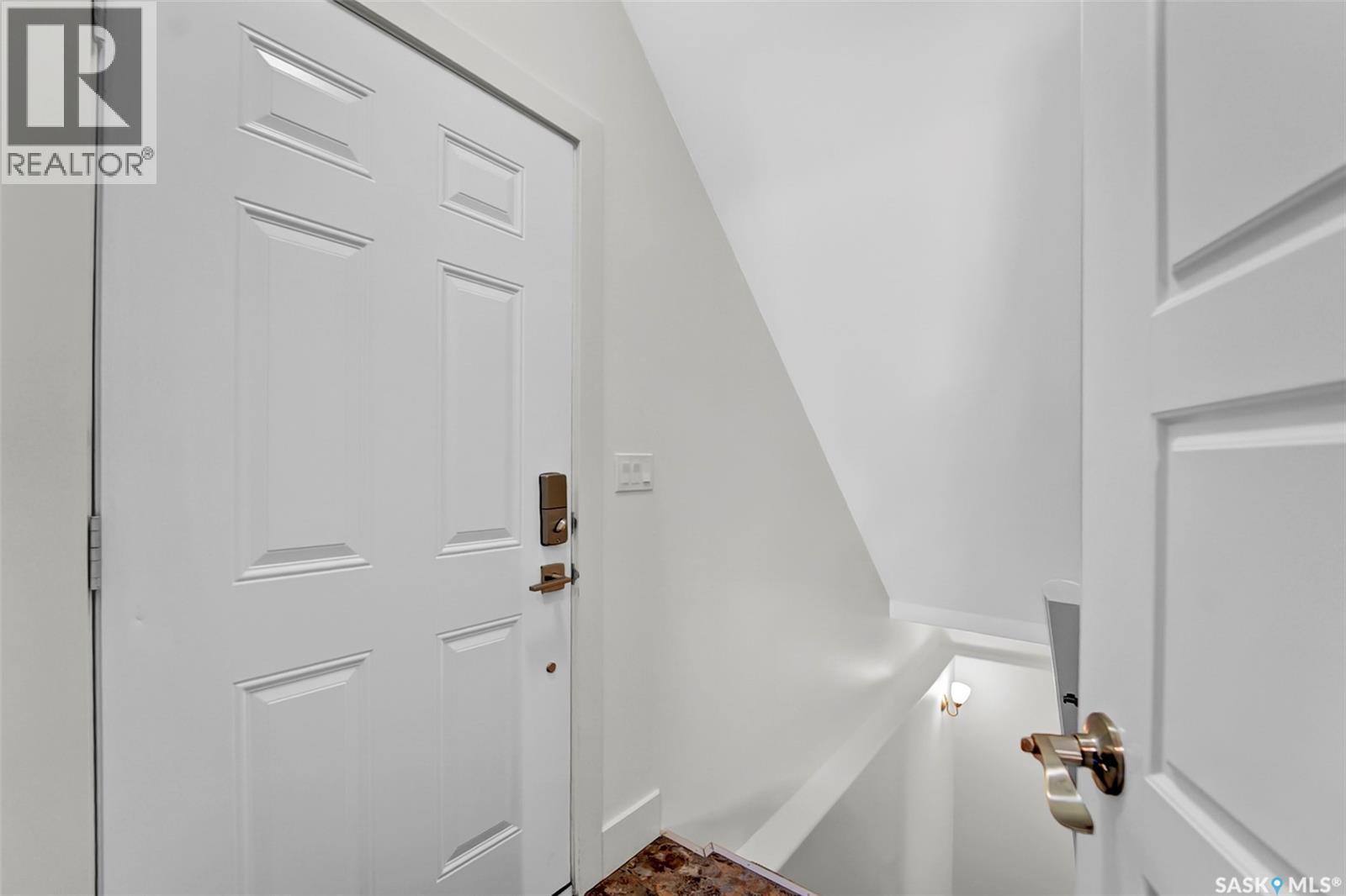 212 Martens Lane, Warman, Saskatchewan  S0K 4S3 - Photo 27 - SK037383