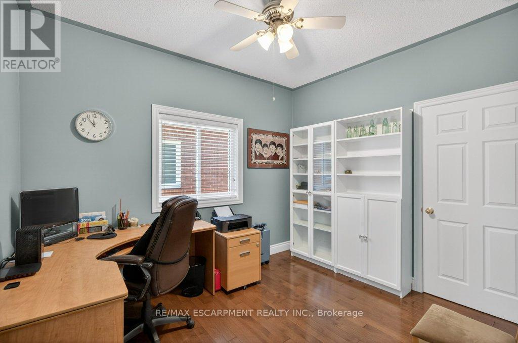 35 Pentland Road, Hamilton, Ontario  L0R 2H5 - Photo 24 - X13213854