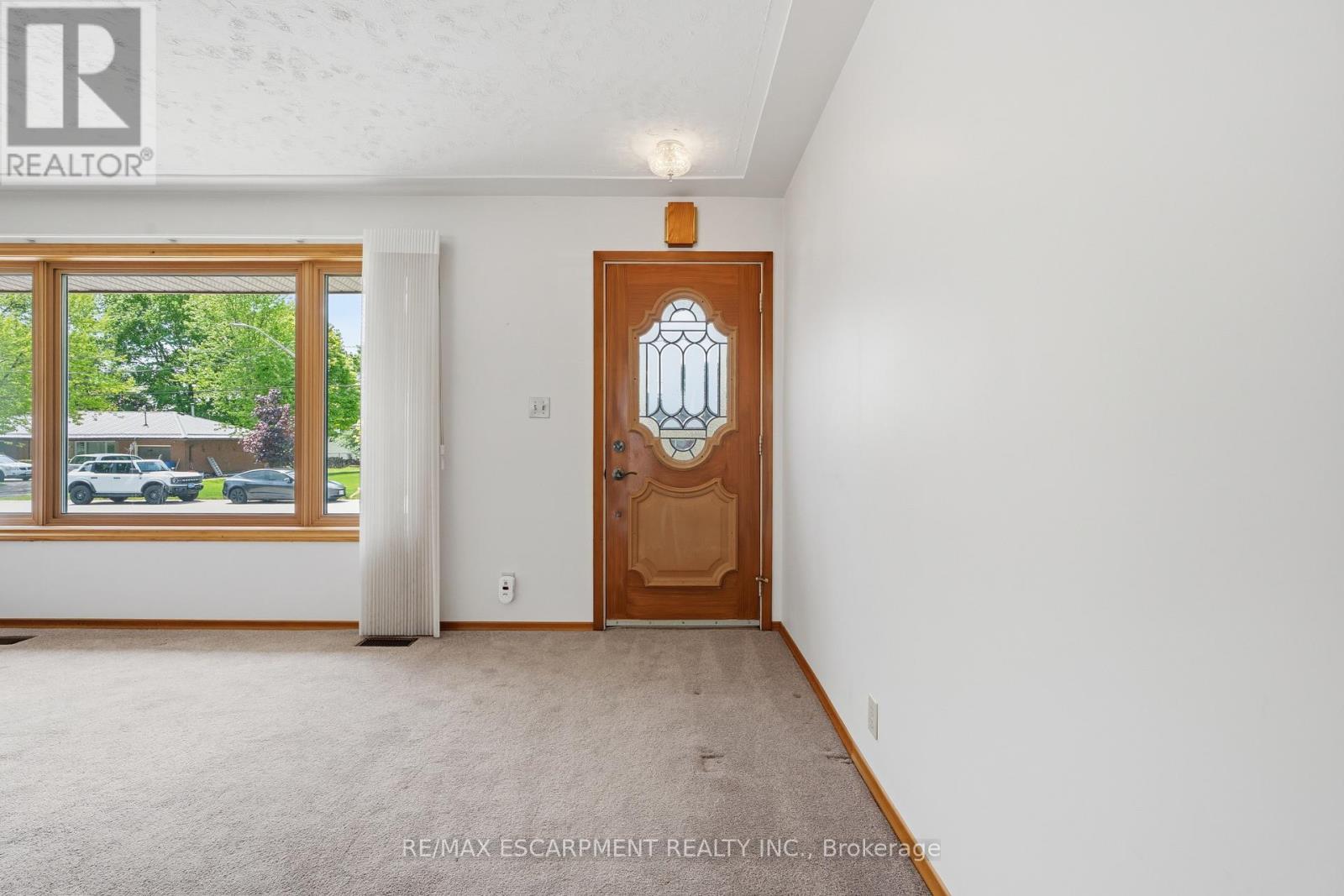 55 William Street N, Blandford-Blenheim, Ontario  N0J 1S0 - Photo 3 - X13213904