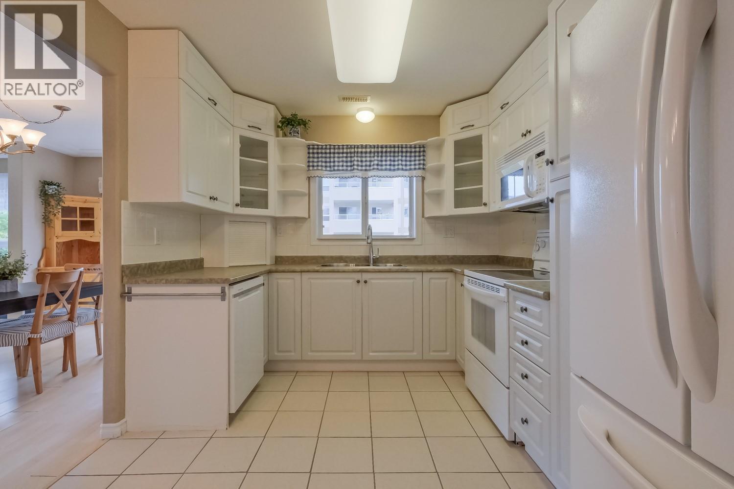 2255 Atkinson Street Unit# 202, Penticton, British Columbia  V2A 8R7 - Photo 8 - 10389407