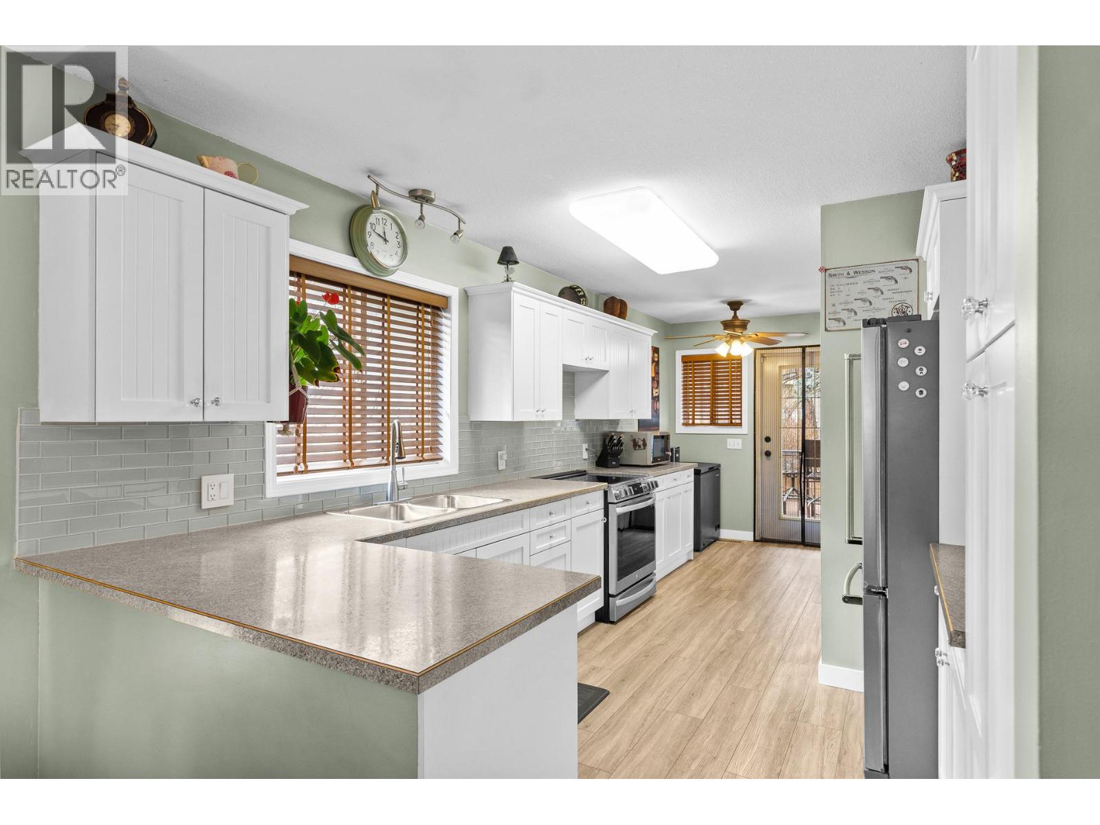 190 Ritchie Court, Kelowna, British Columbia  V1V 2A8 - Photo 13 - 10389233