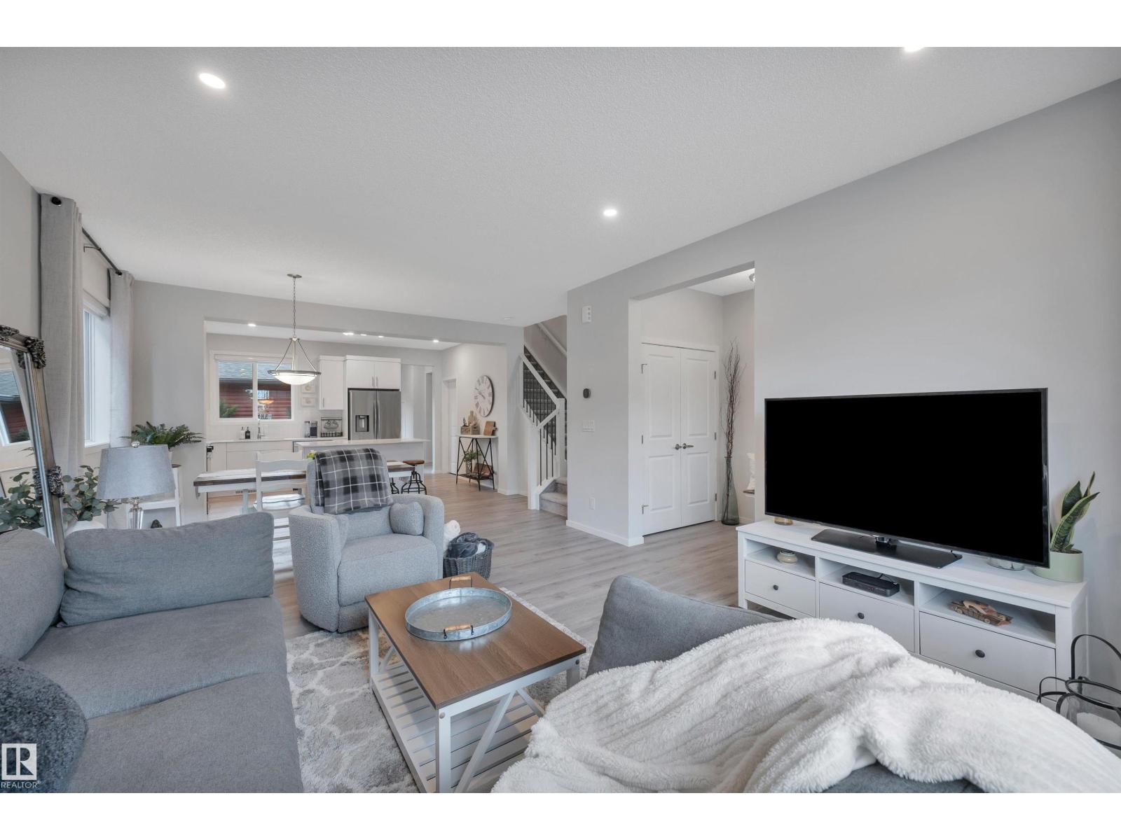 1119 Stoneside Rd, Sherwood Park, Alberta  T8H 3A1 - Photo 6 - E4490690