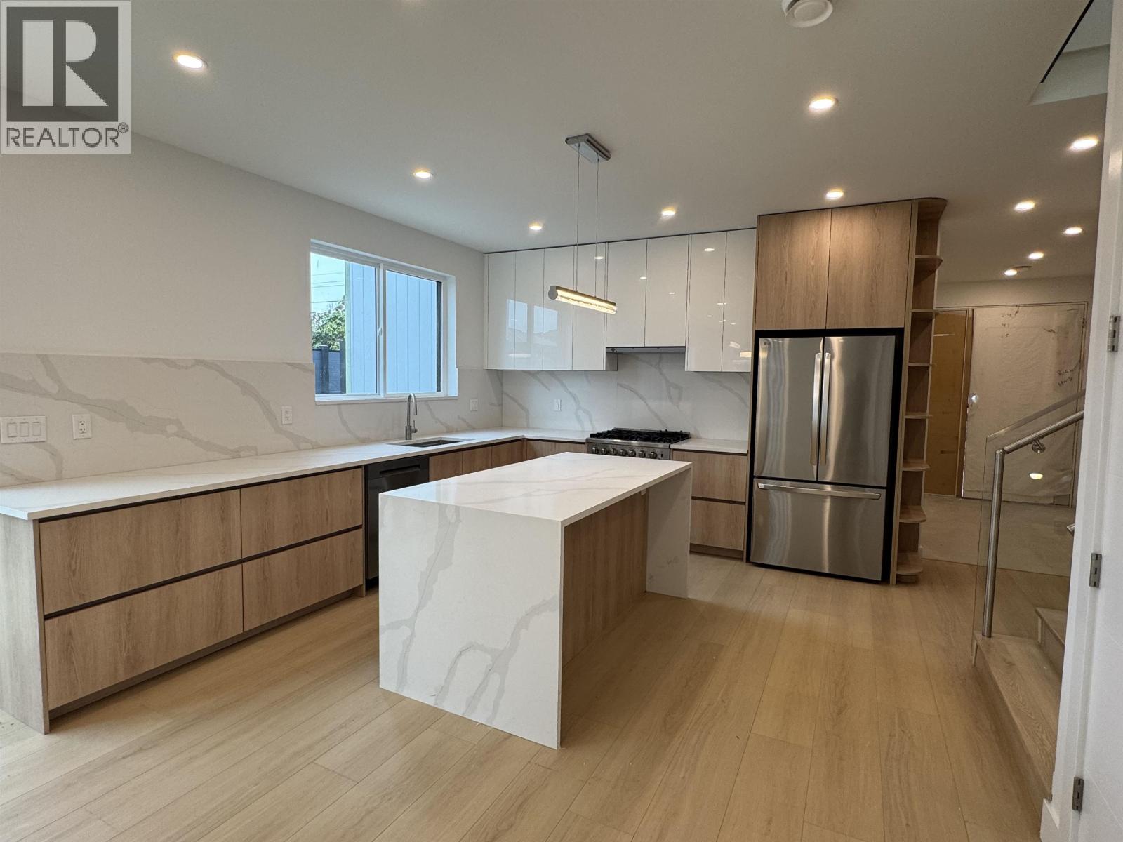 967 52a Street, Delta, British Columbia  V4M 3A1 - Photo 9 - R3090257