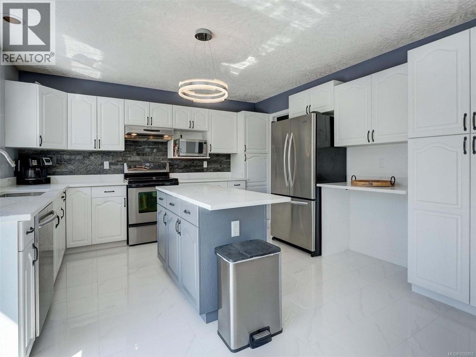 3718 Arbutus Dr N, Cobble Hill, British Columbia  V8H 0K8 - Photo 5 - 1022862