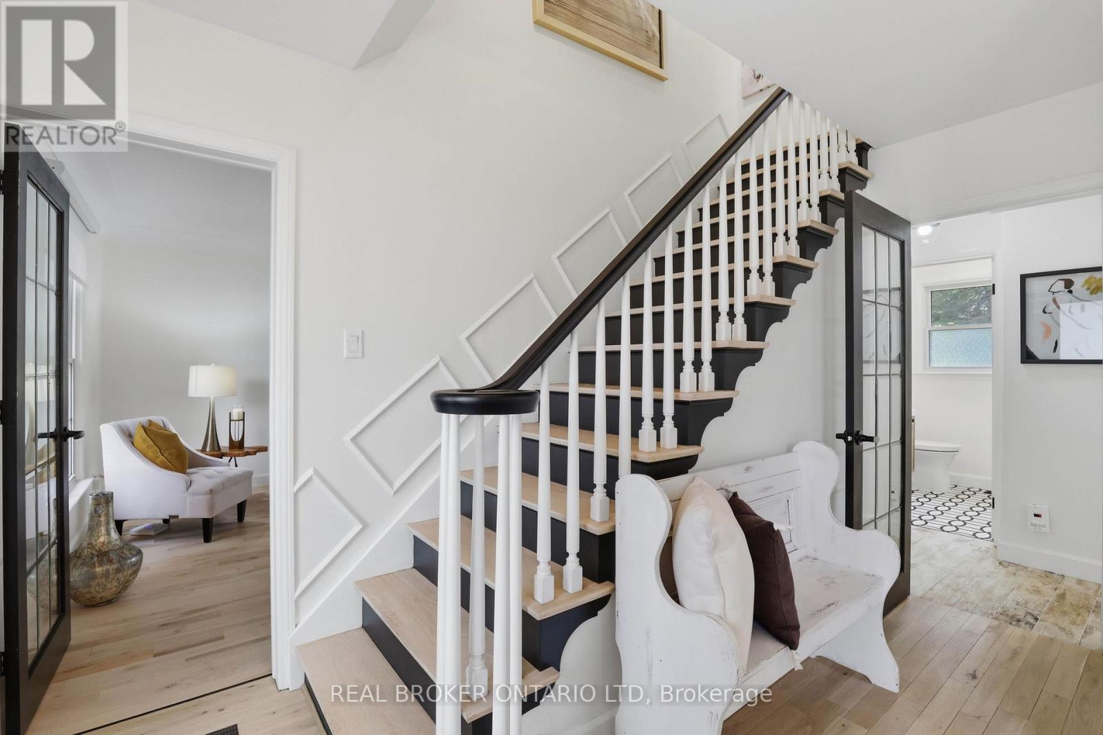 196 Wychwood Park, London North, Ontario  N6G 1R9 - Photo 18 - X13214076