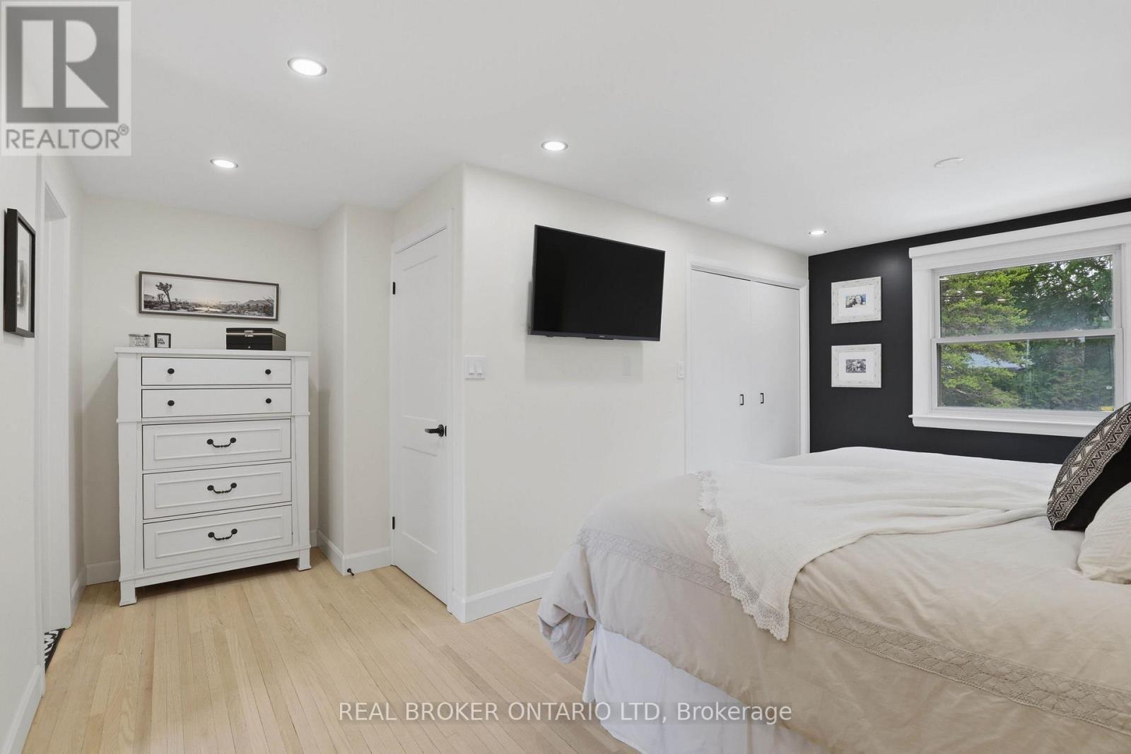 196 Wychwood Park, London North, Ontario  N6G 1R9 - Photo 20 - X13214076