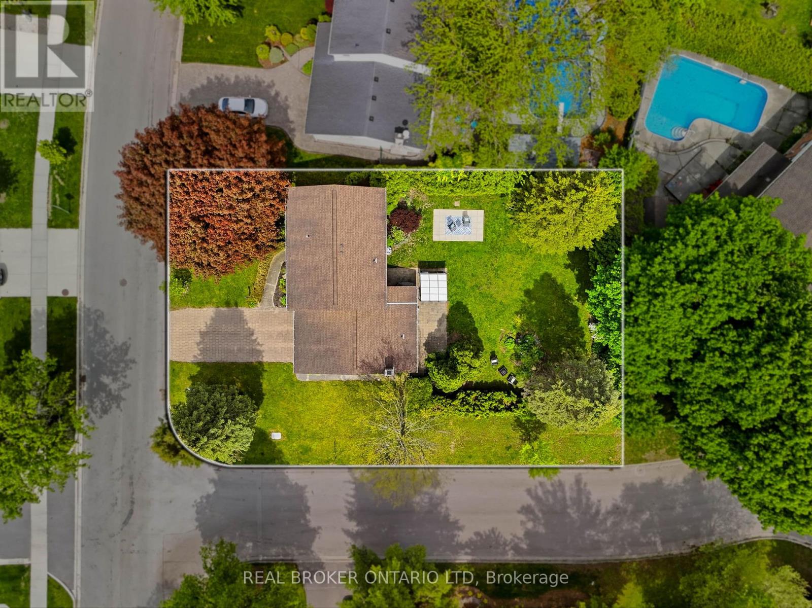 196 Wychwood Park, London North, Ontario  N6G 1R9 - Photo 40 - X13214076