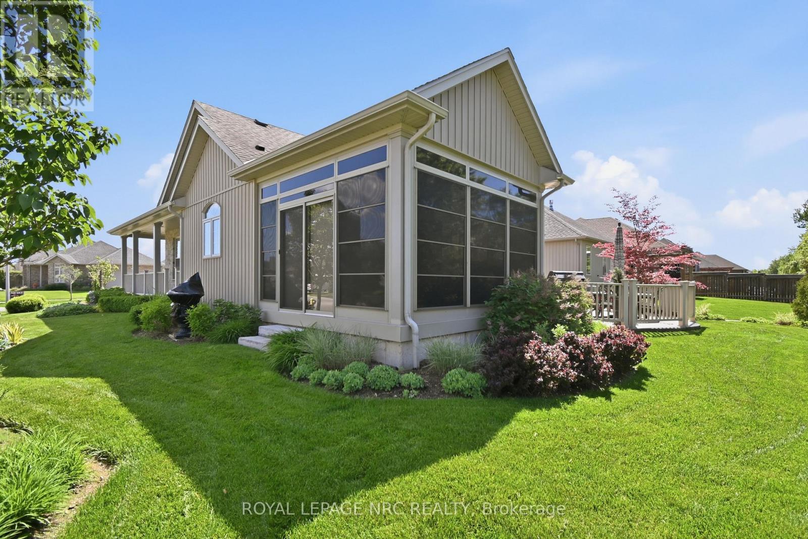 3930 Village Creek Drive, Fort Erie, Ontario  L0S 1S0 - Photo 43 - X12934410