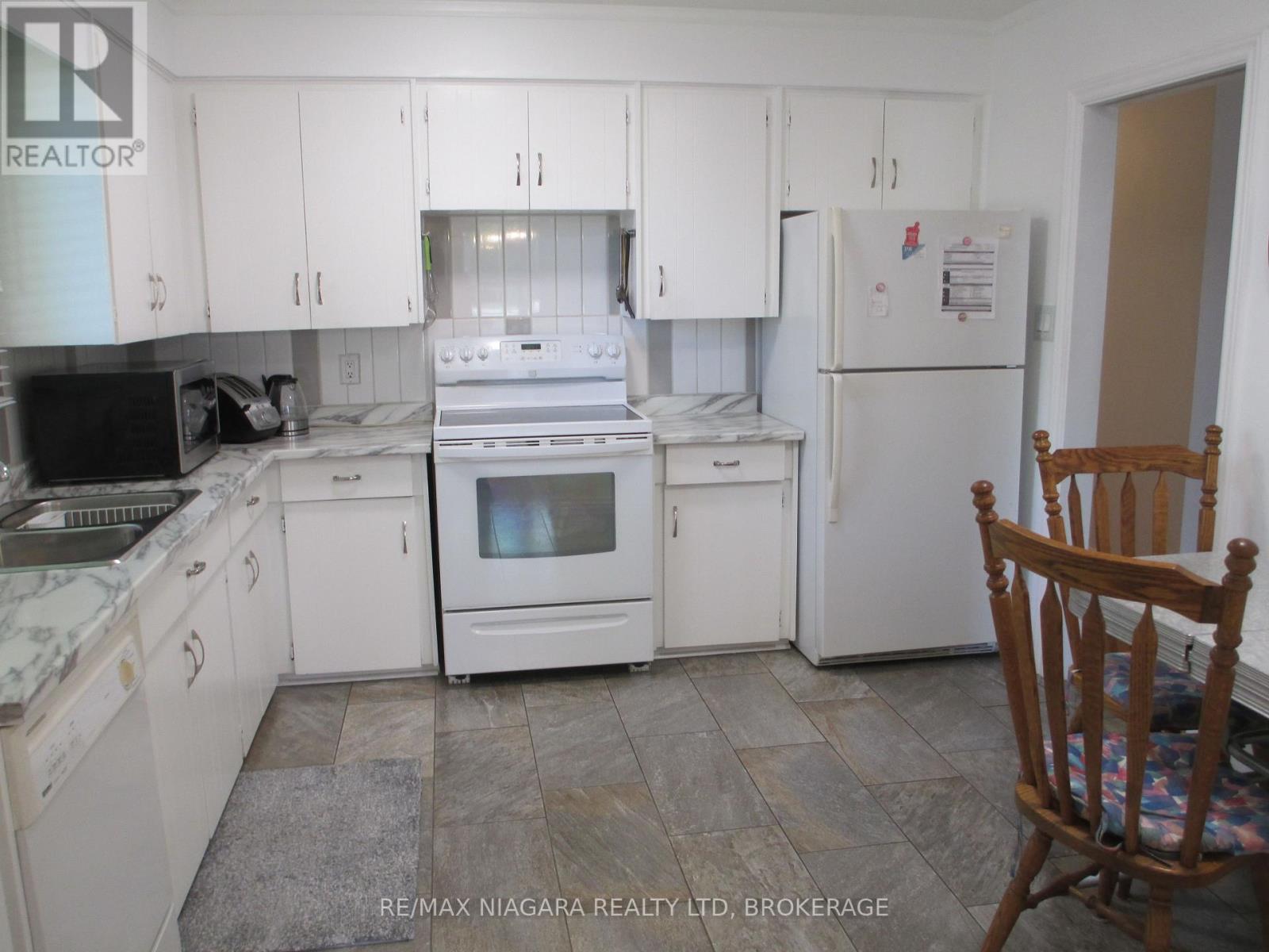 1452 Garrison Road, Fort Erie, Ontario  L2A 1P6 - Photo 15 - X13178654