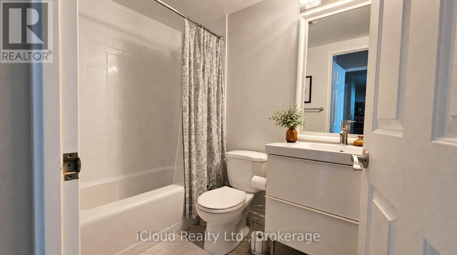 302 - 101 Subway Crescent, Toronto, Ontario  M9B 6K4 - Photo 14 - W13195994