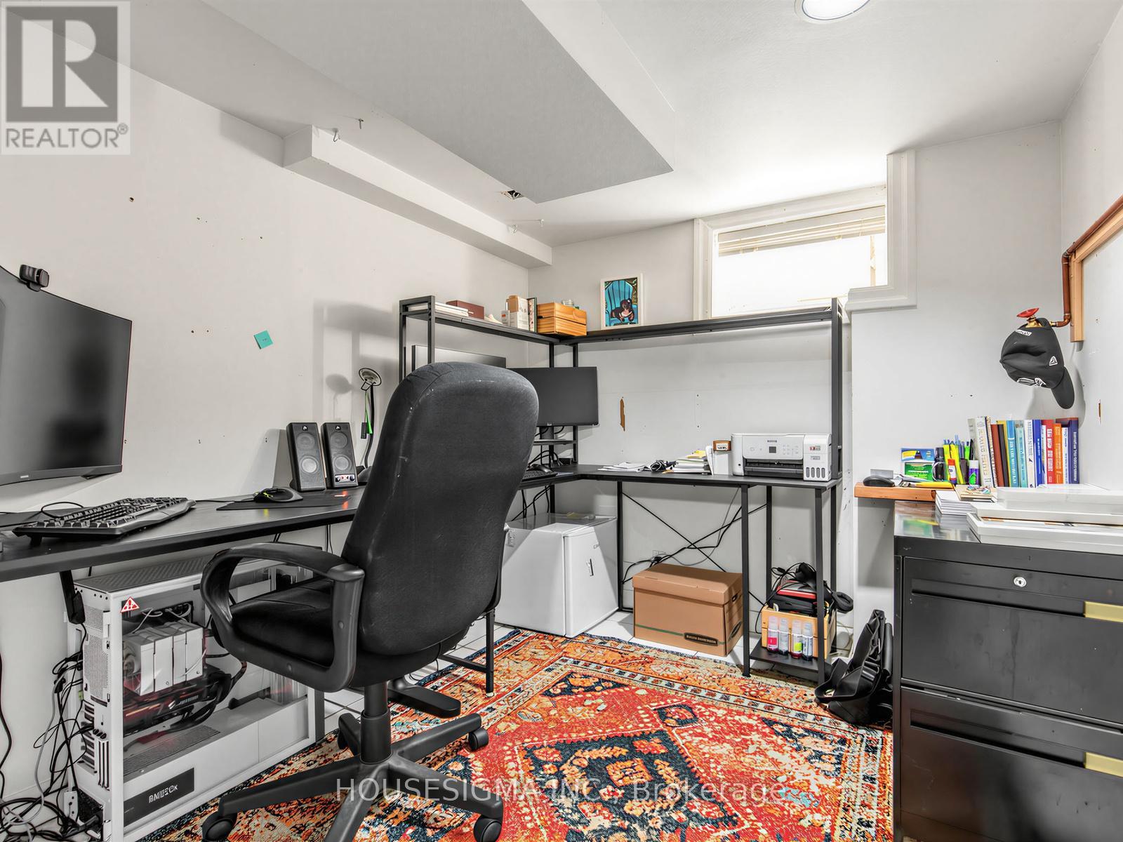 7 Humber Hill Avenue, Toronto, Ontario  M6S 4R9 - Photo 18 - W13213650
