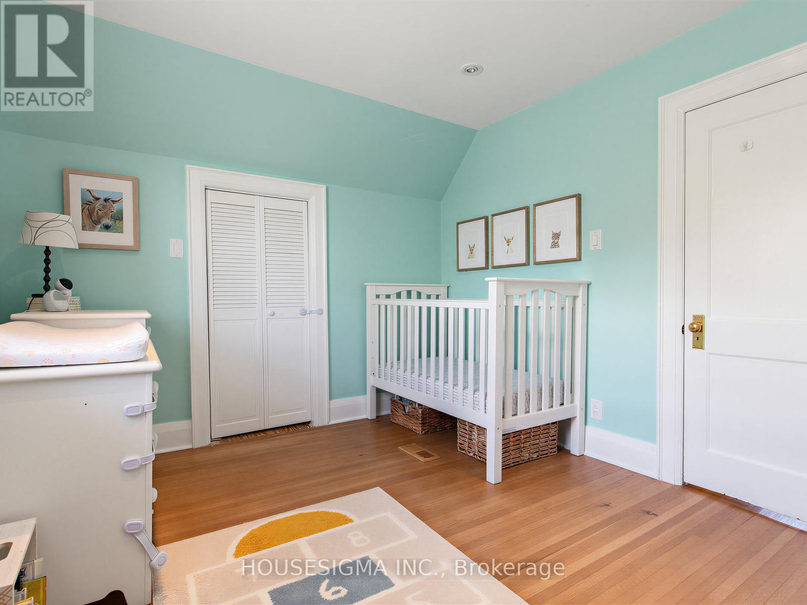 7 Humber Hill Avenue, Toronto, Ontario  M6S 4R9 - Photo 14 - W13213650