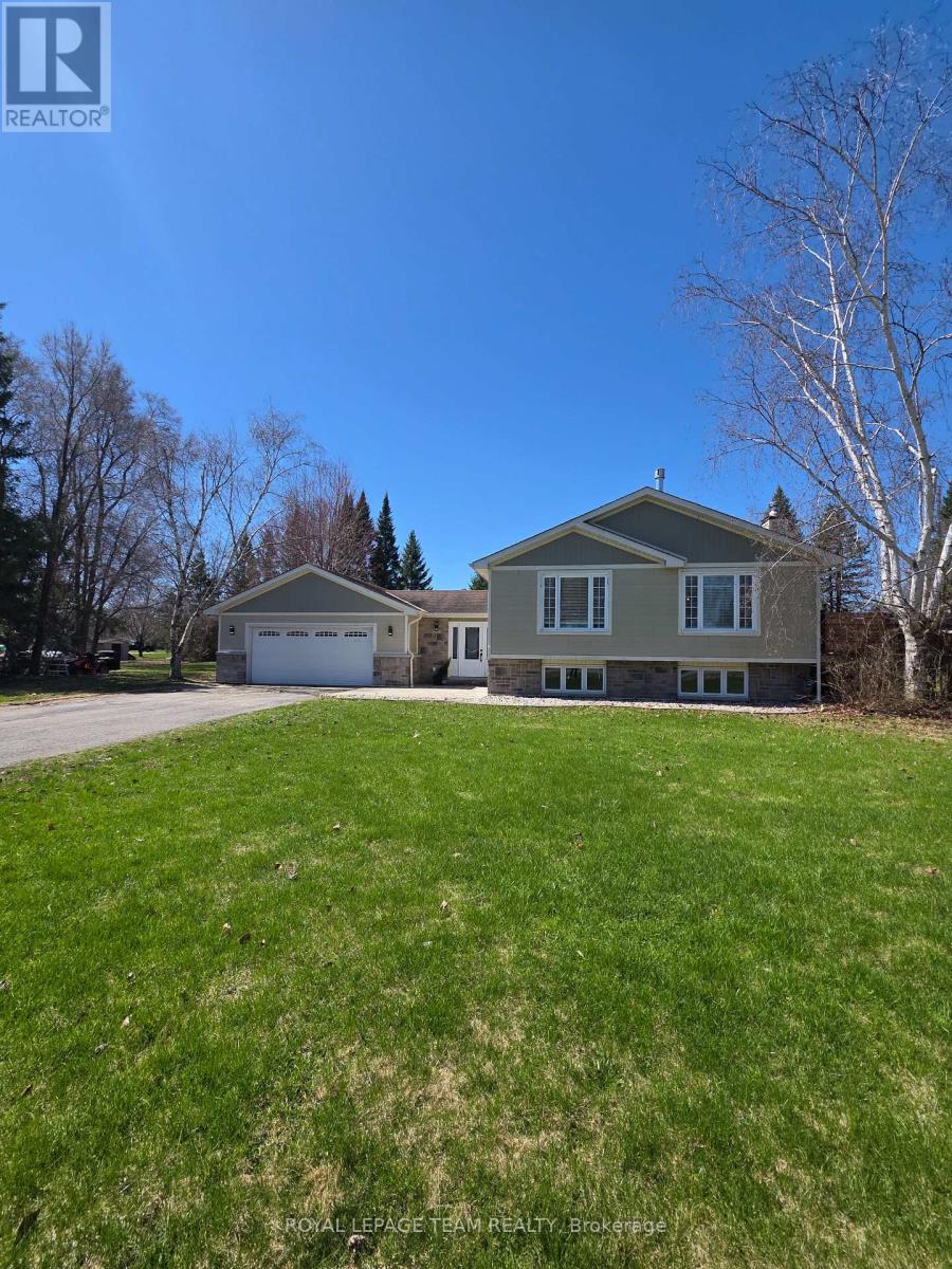 18 Harmony Way, North Grenville, Ontario K0G 1J0 - Photo 2 - X13214146
