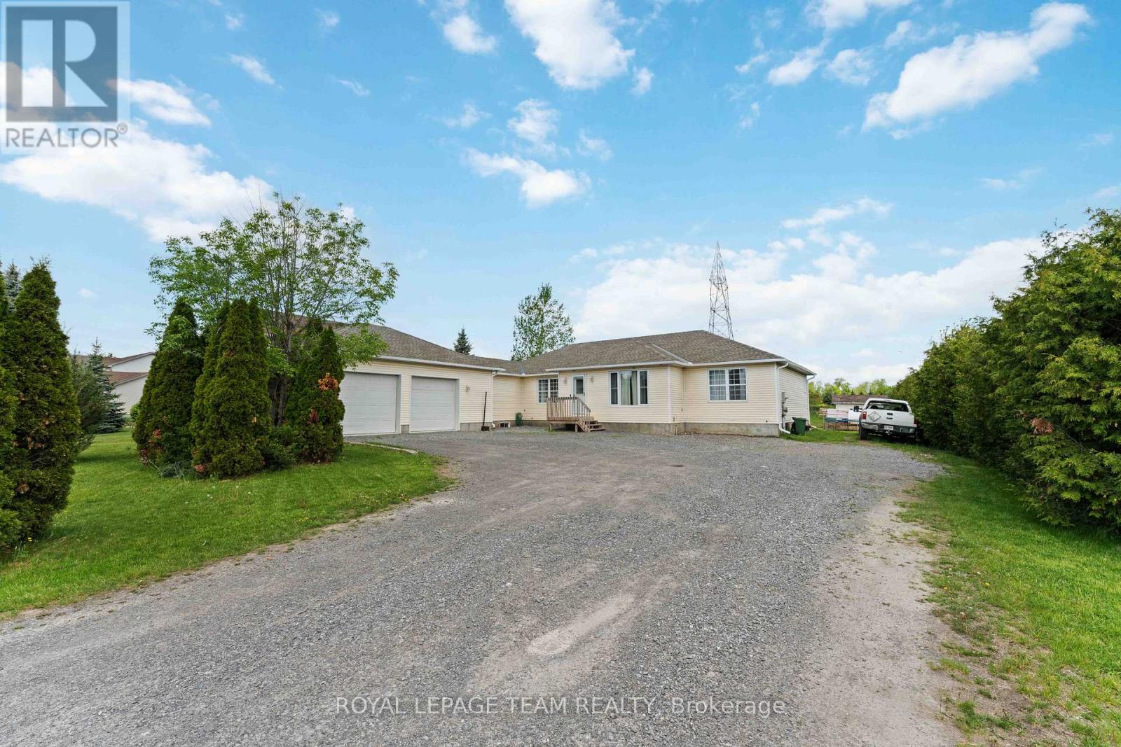 1628 STANLEYFIELD CRESCENT, Ottawa, Ontario