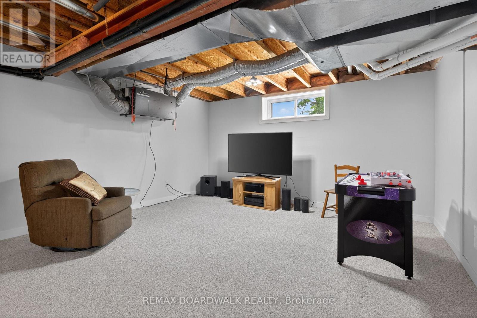 520 Route 100 Street, Russell, Ontario K4R 1E5 - Photo 25 - X13214354