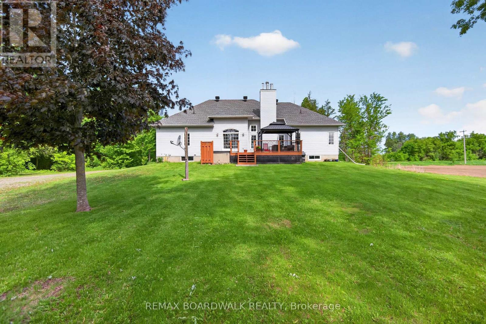 520 Route 100 Street, Russell, Ontario K4R 1E5 - Photo 27 - X13214354