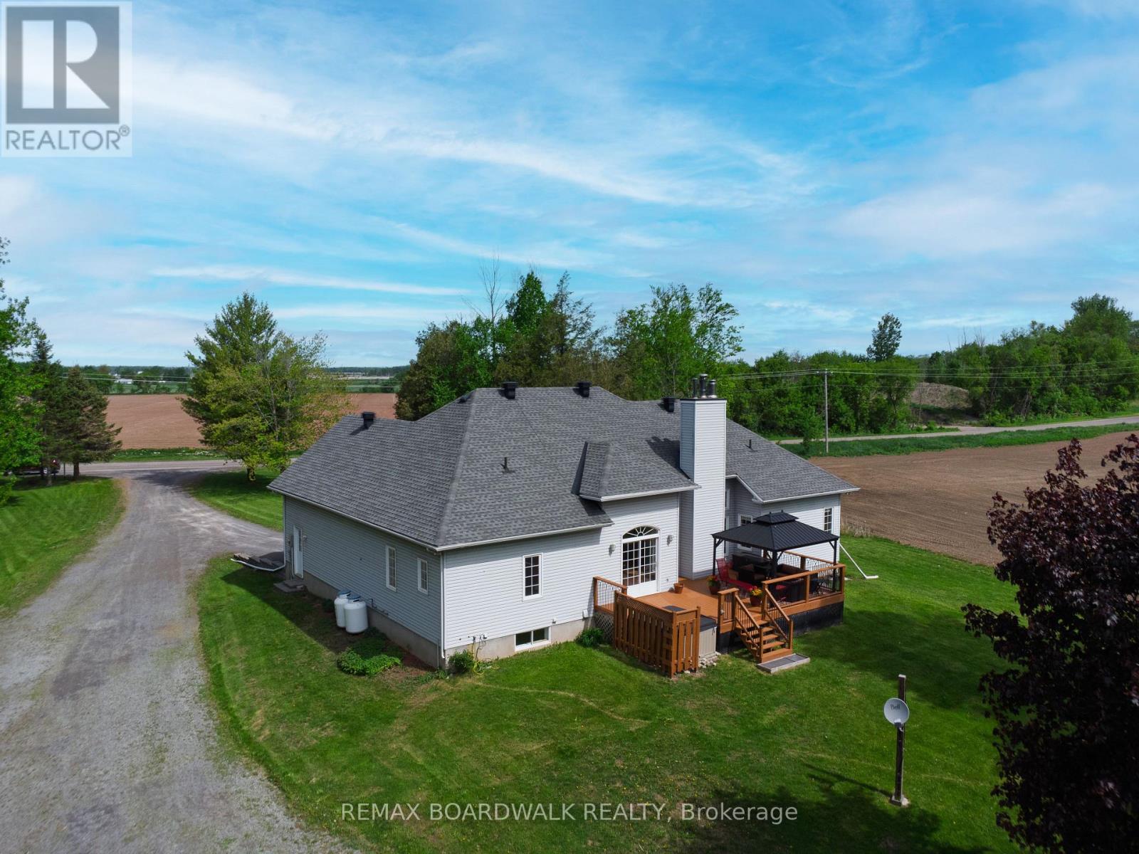 520 Route 100 Street, Russell, Ontario K4R 1E5 - Photo 33 - X13214354
