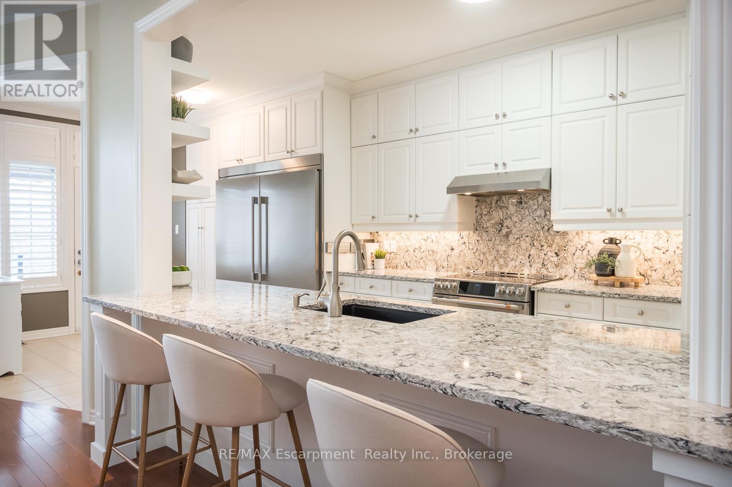 6293 Pinestone Road, Niagara Falls, Ontario  L2J 4L1 - Photo 11 - X13214328