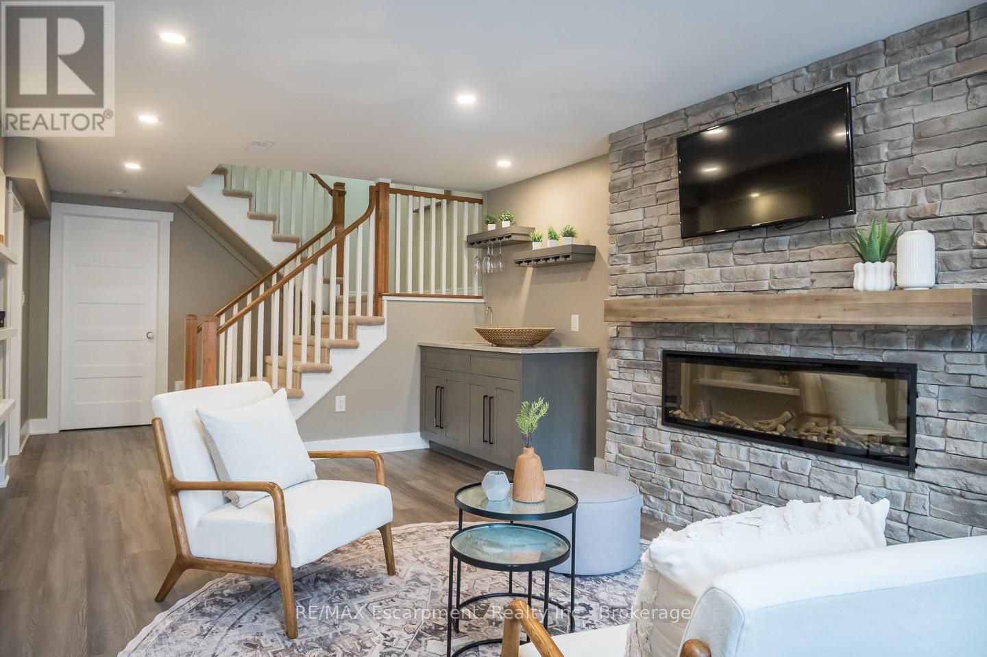 6293 Pinestone Road, Niagara Falls, Ontario  L2J 4L1 - Photo 41 - X13214328