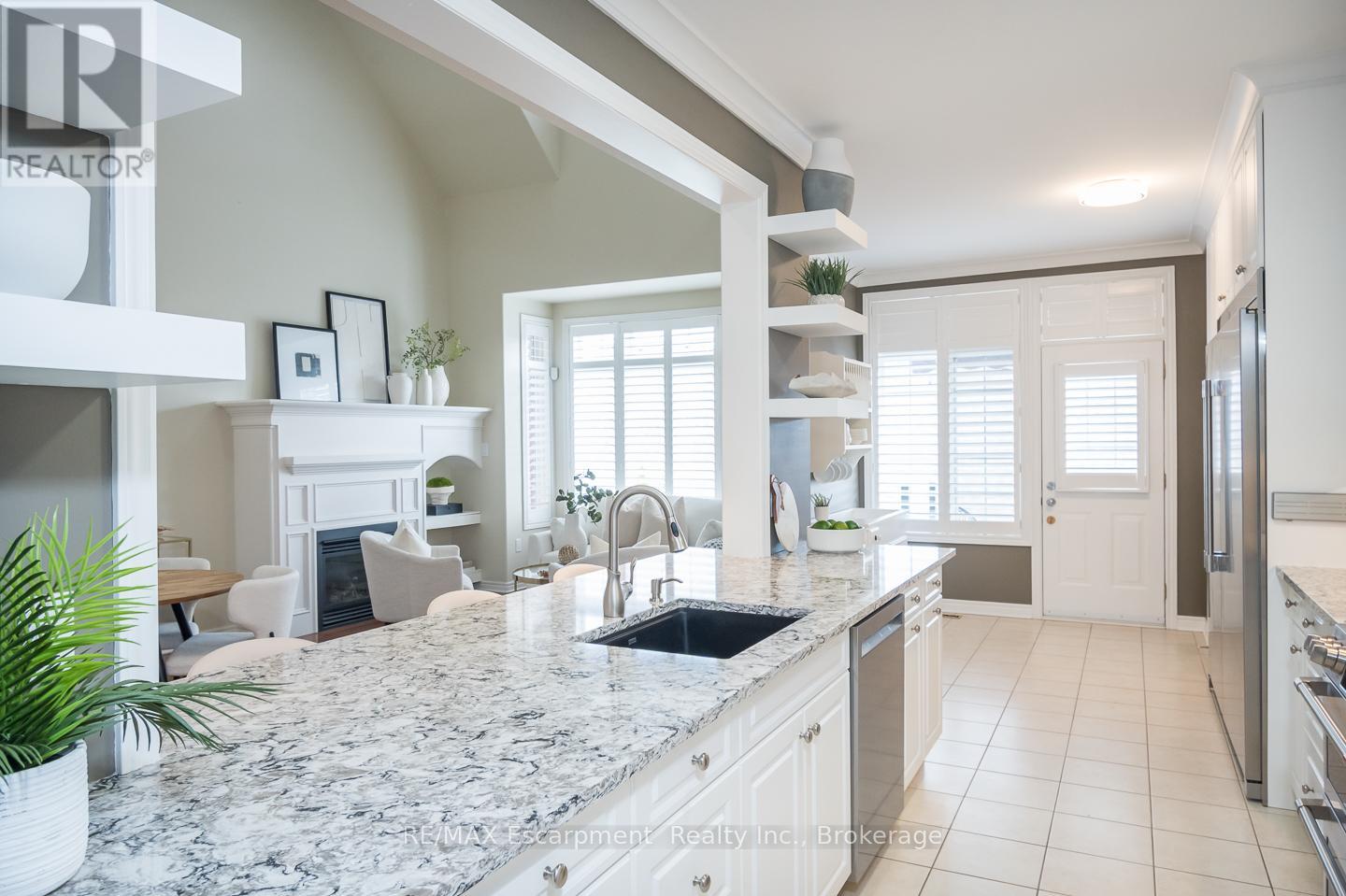 6293 Pinestone Road, Niagara Falls, Ontario  L2J 4L1 - Photo 6 - X13214328