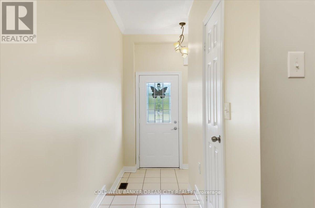 9738 Mclaughlin Road, Brampton, Ontario  L6X 0T8 - Photo 33 - W13213916