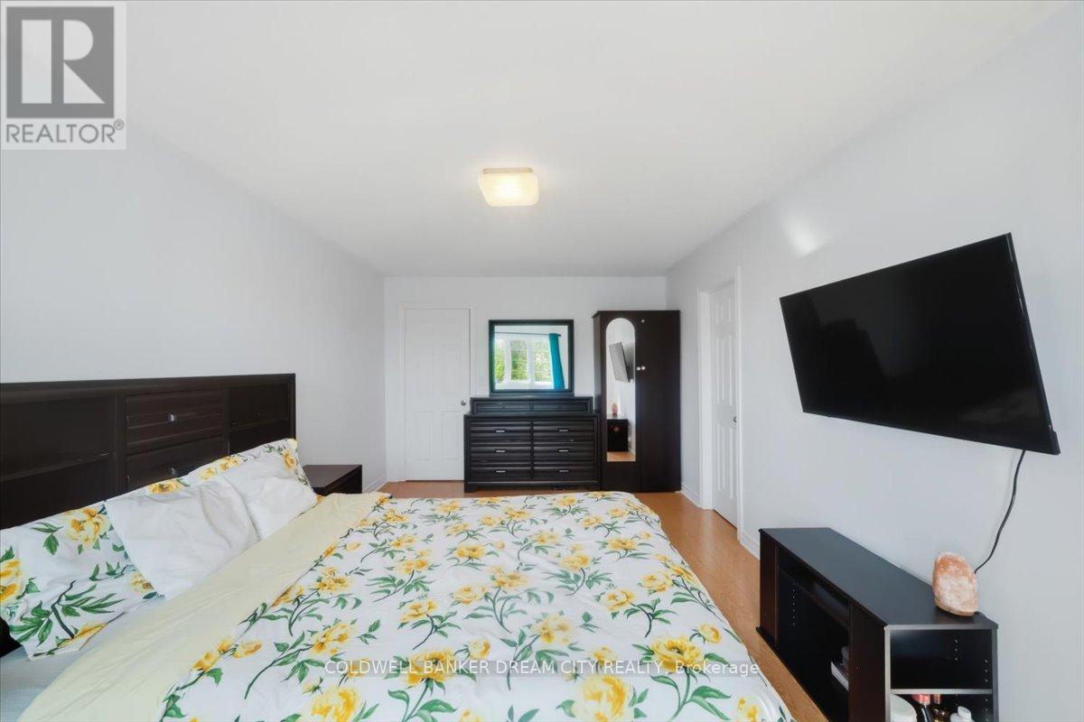 9738 Mclaughlin Road, Brampton, Ontario  L6X 0T8 - Photo 25 - W13213916