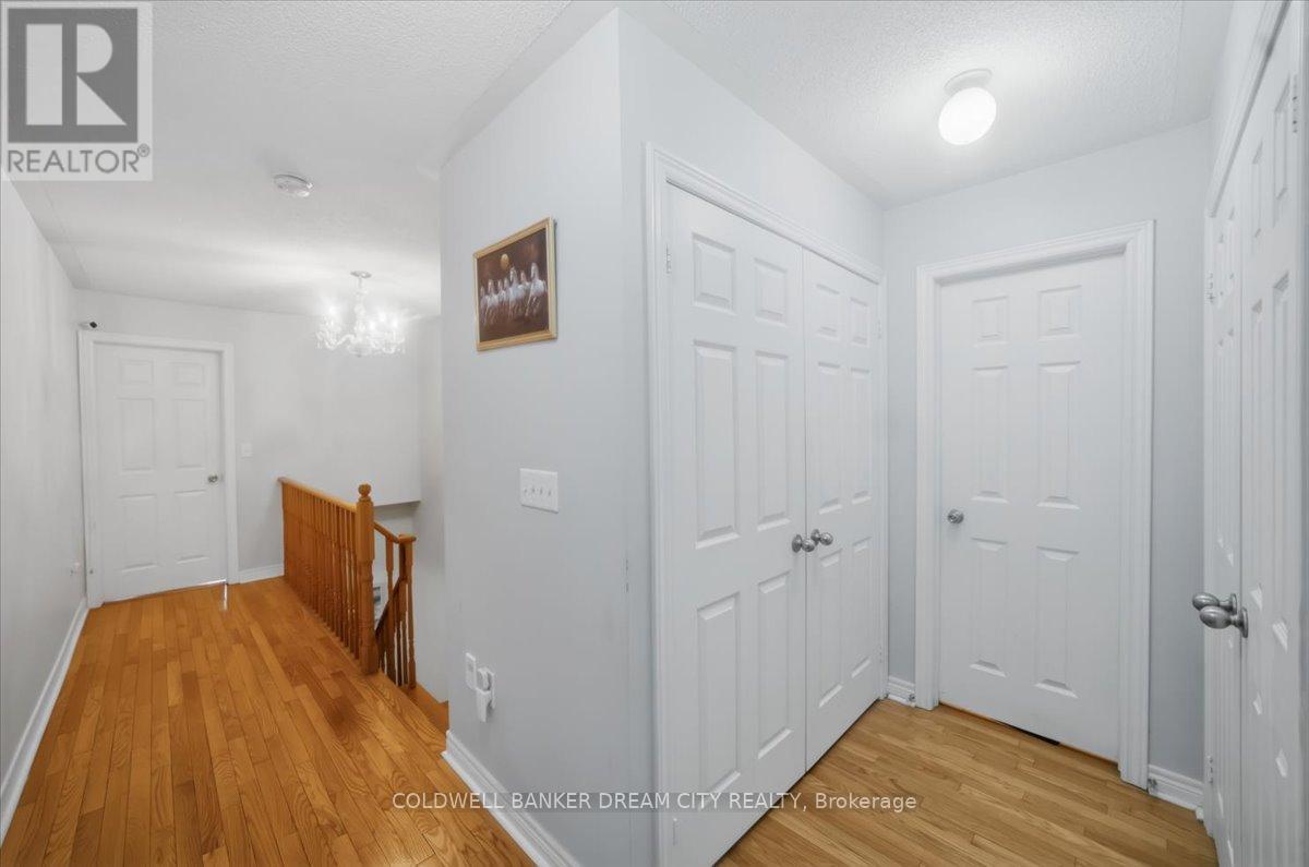 9738 Mclaughlin Road, Brampton, Ontario  L6X 0T8 - Photo 30 - W13213916