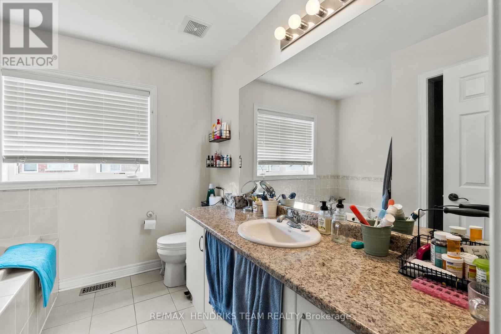 4 Durham Way, St. Catharines, Ontario  L0S 1J0 - Photo 16 - X13214322