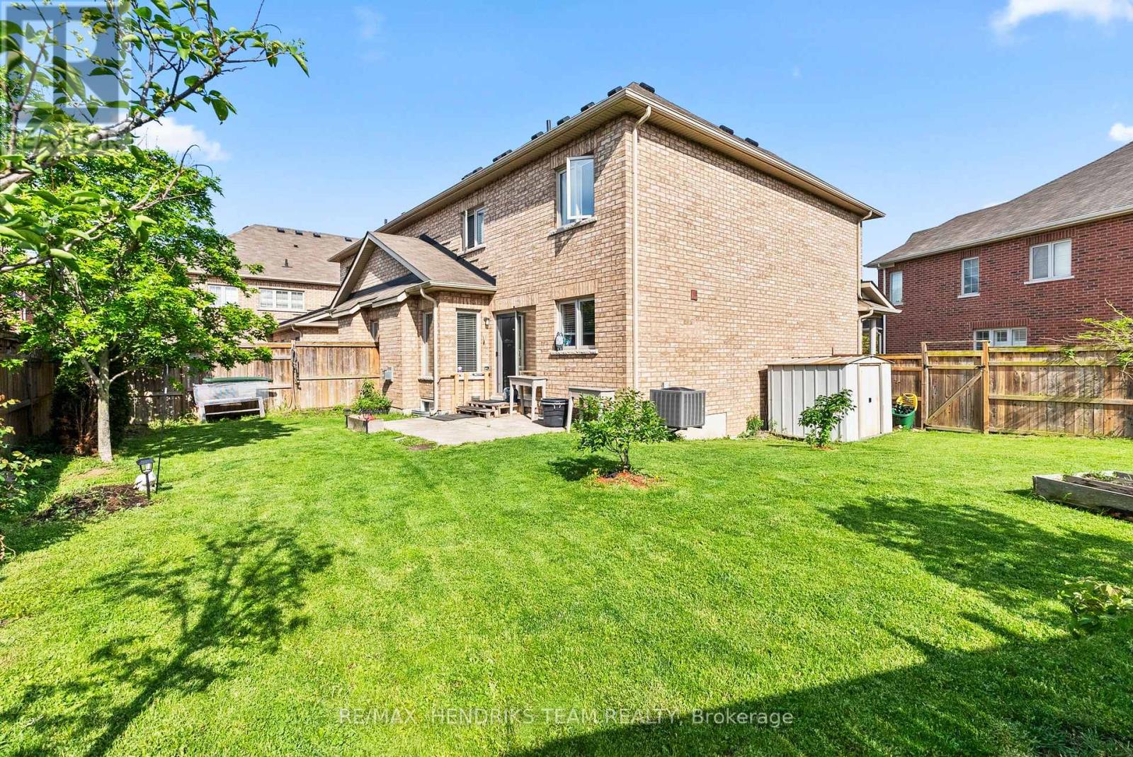 4 Durham Way, St. Catharines, Ontario  L0S 1J0 - Photo 24 - X13214322