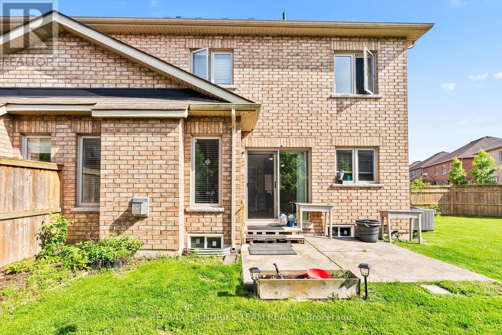 4 Durham Way, St. Catharines, Ontario  L0S 1J0 - Photo 25 - X13214322