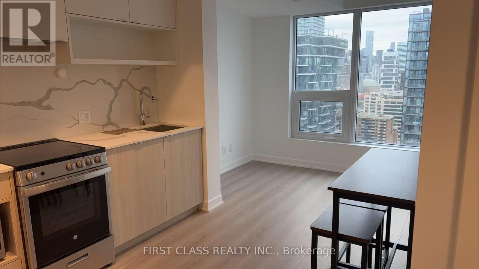 3212 - 100 Queen Street, Toronto, Ontario  M5C 0B5 - Photo 4 - C13055616