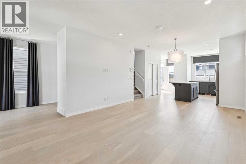 259 Chelsea Road, Chestermere, Alberta  T1X 2P4 - Photo 6 - A2308253